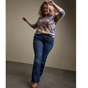 NWT TORRID MID RISE SLIM BOOT JEAN - VINTAGE STRETCH MEDIUM WASH 22XS